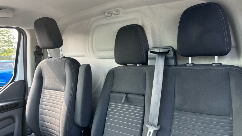 Ford Transit Custom 300 L1 Diesel Fwd 2.0 EcoBlue 130ps Low Roof Limited Van